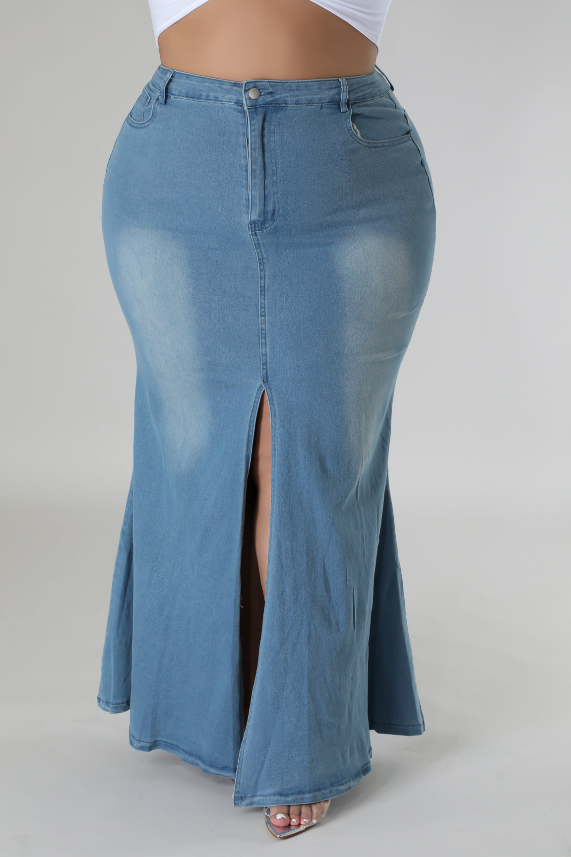 Silhouette Denim Maxi Skirt (Curvy) - SASHAY COUTURE BOUTIQUE Plus