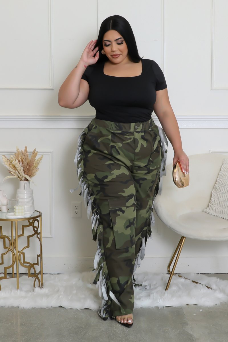 Fringed Detail Wide Leg Camo Pants (Curvy)