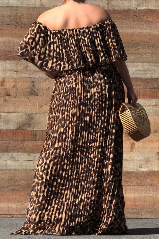 Pleated Off Shoulder Maxi (Curvy) - SASHAY COUTURE BOUTIQUE Curvy Dresses
