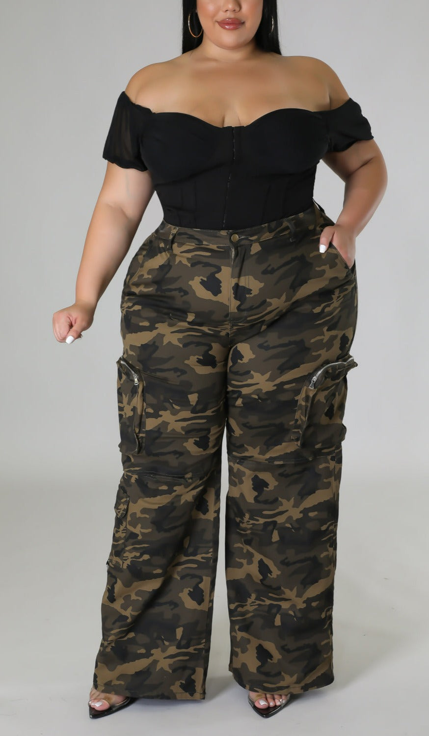 High waisted Cargo-style pants (Curvy) - SASHAY COUTURE BOUTIQUE Pants