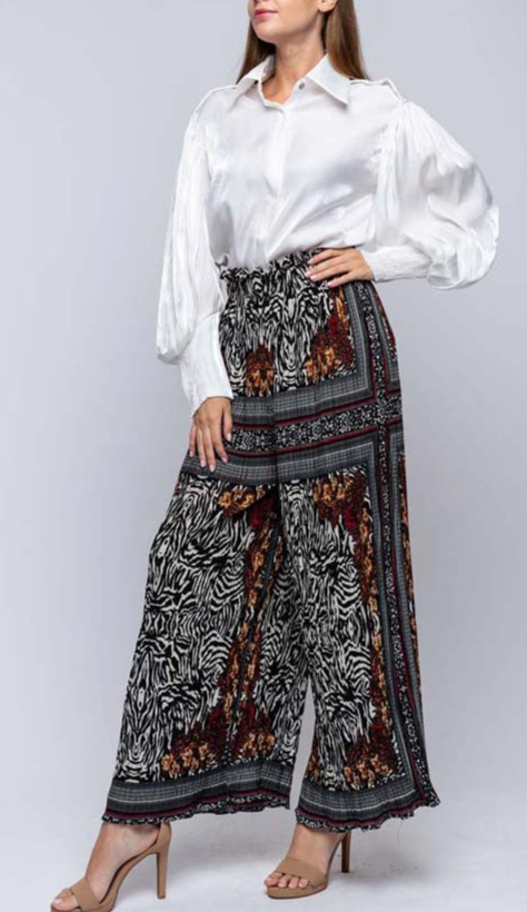 Pleated Wide Leg Pants