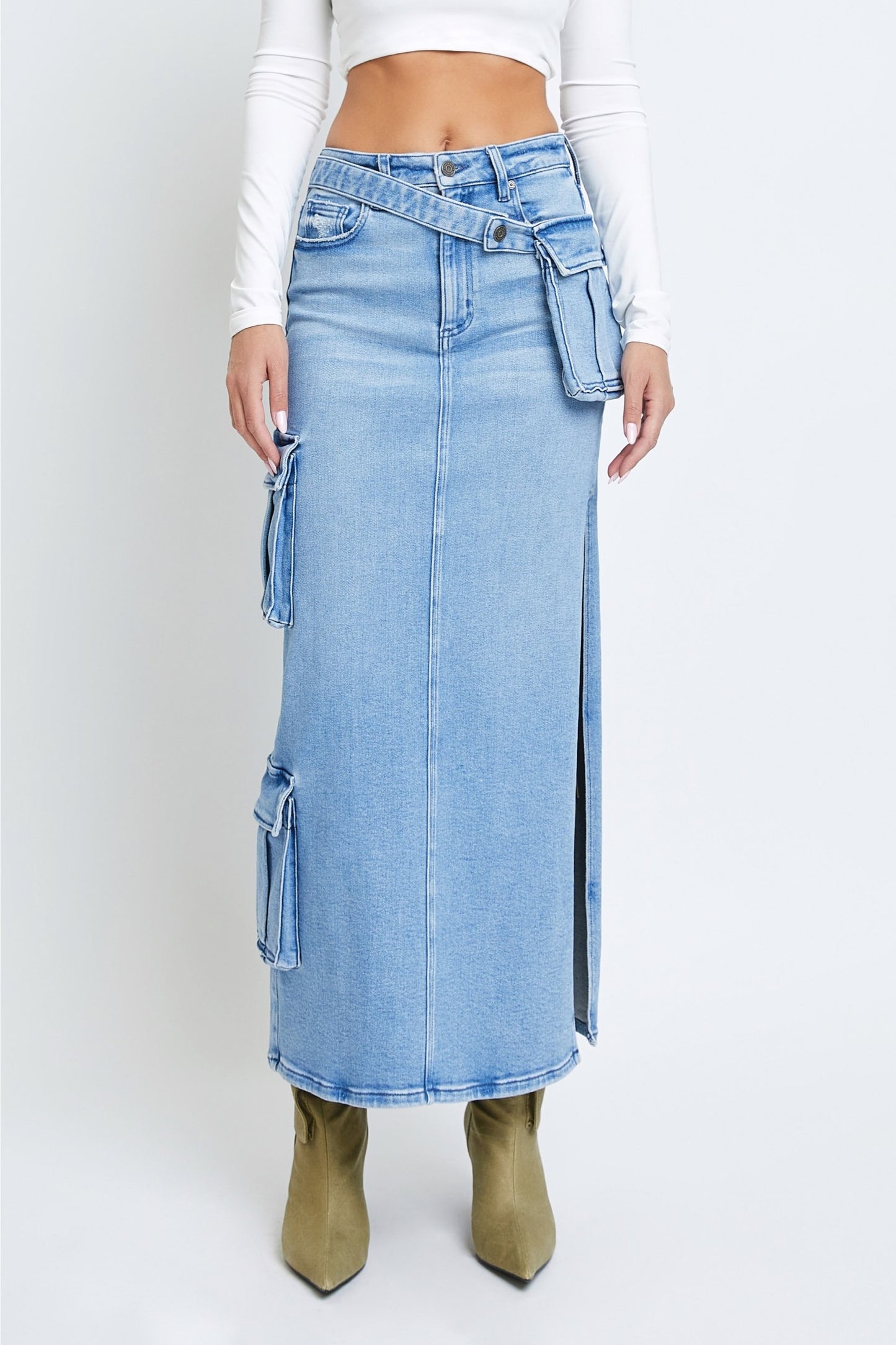 Cargo Pocket Denim Skirt
