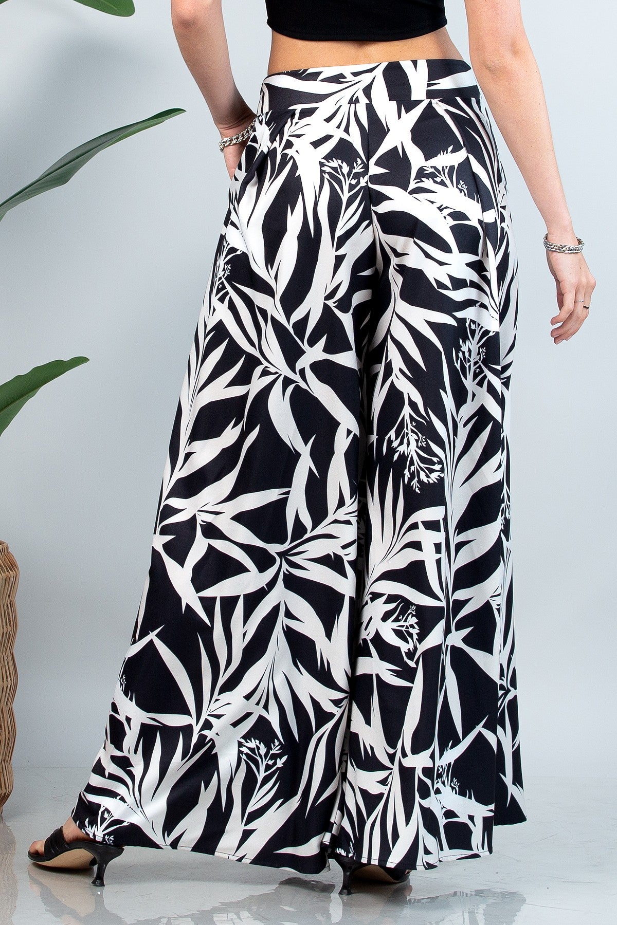 Palm Leaves Print Wide Leg Palazzo Pants