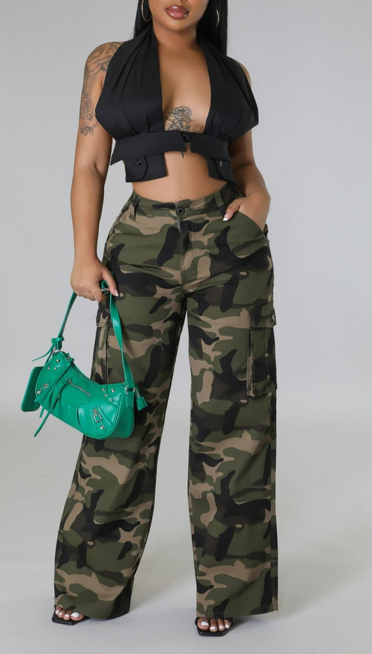 Wide Leg Utility Cargo Pants - SASHAY COUTURE BOUTIQUE Bottoms