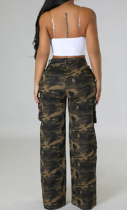 High waisted Cargo-style pants - SASHAY COUTURE BOUTIQUE Pants