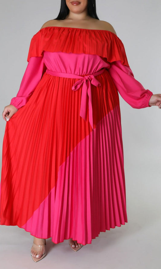 Pleated Two Toned Maxi Dress (Curvy) - SASHAY COUTURE BOUTIQUE Dresses
