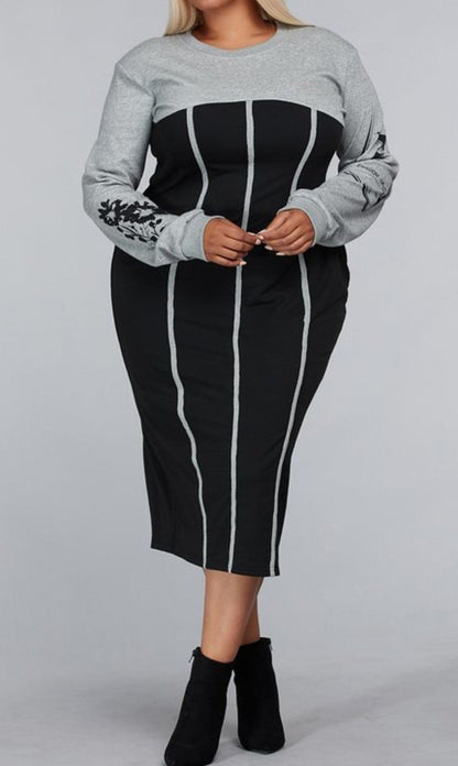 Two Tone Black Sweater Midi (Curvy) - SASHAY COUTURE BOUTIQUE Dresses