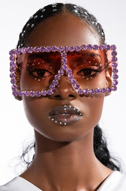 Oversized Rhinestone Sunnies - SASHAY COUTURE BOUTIQUE