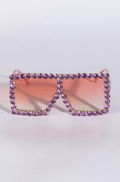 Oversized Rhinestone Sunnies - SASHAY COUTURE BOUTIQUE